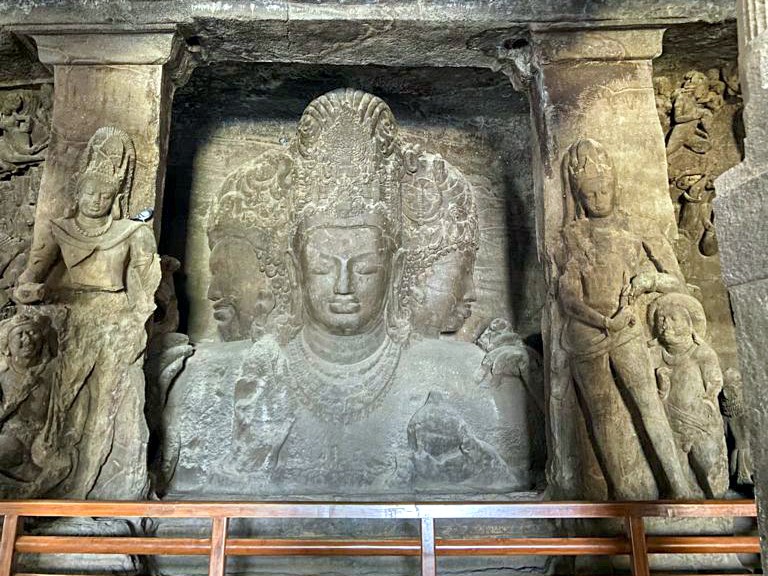 Elephanta Caves tour