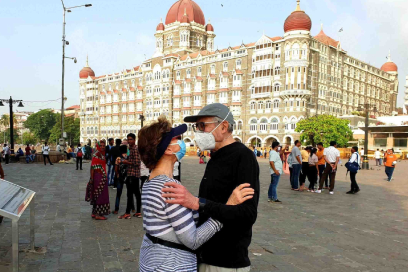 Private Mumbai City Tour With Local Train Experience