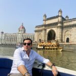 Shore Excursion Tourist enjoying a speed boat ride at Gateway of India to Elephanta Caves