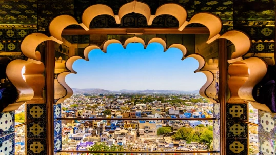 Hawa Mahal in Jaipur, Pink City landmark