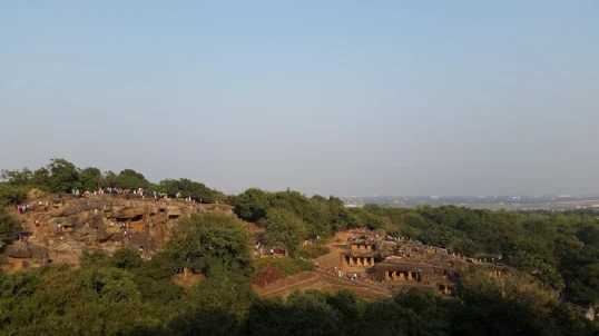 Hauz Khas Village in Delhi, local hangout on tour