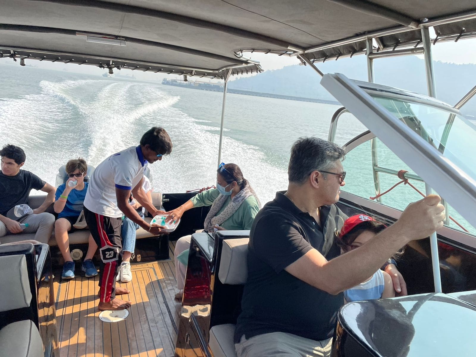 Elephanta Caves by Ferry vs Private Speedboat: Which Experience is Truly Worth It?