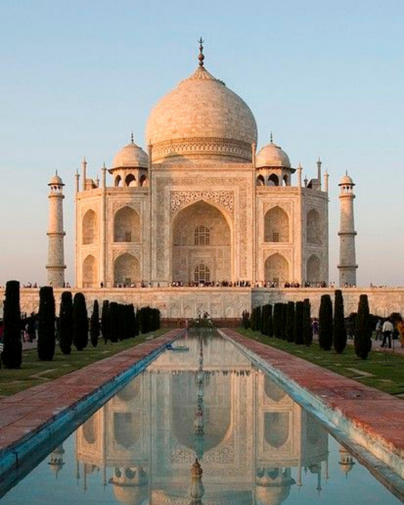 The One Day Taj Voyage