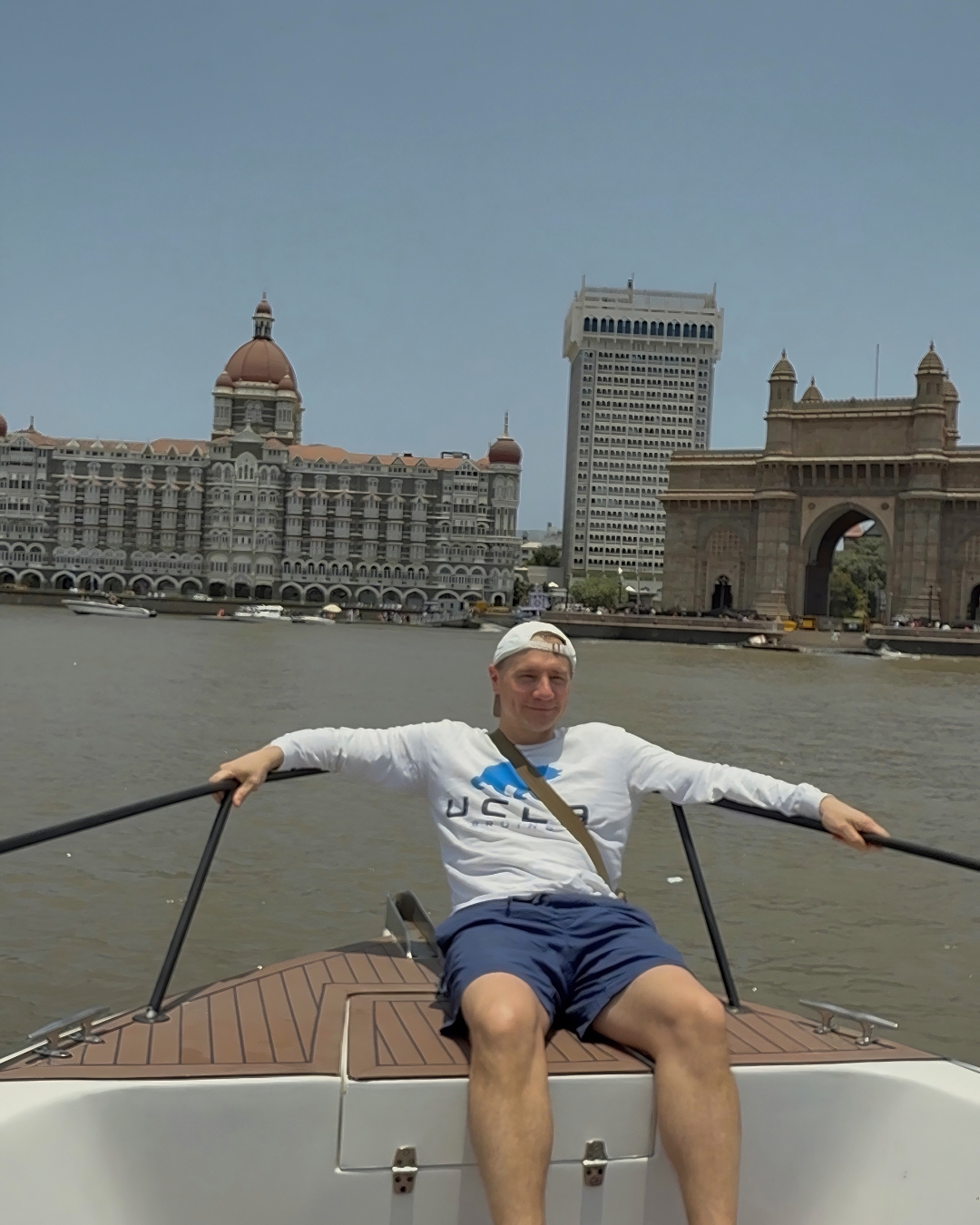 Elephanta Caves Private Speedboat Tour from Mumbai | Exclusive Elephanta Island Experience - Image 2