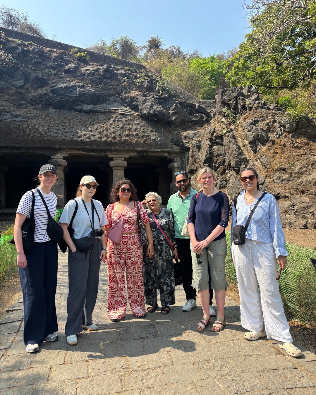 Elephanta Caves vs Kanheri Caves: Which Mumbai Cave Experience is Better?