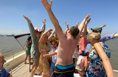Hospitality aboard a yacht in Mumbai